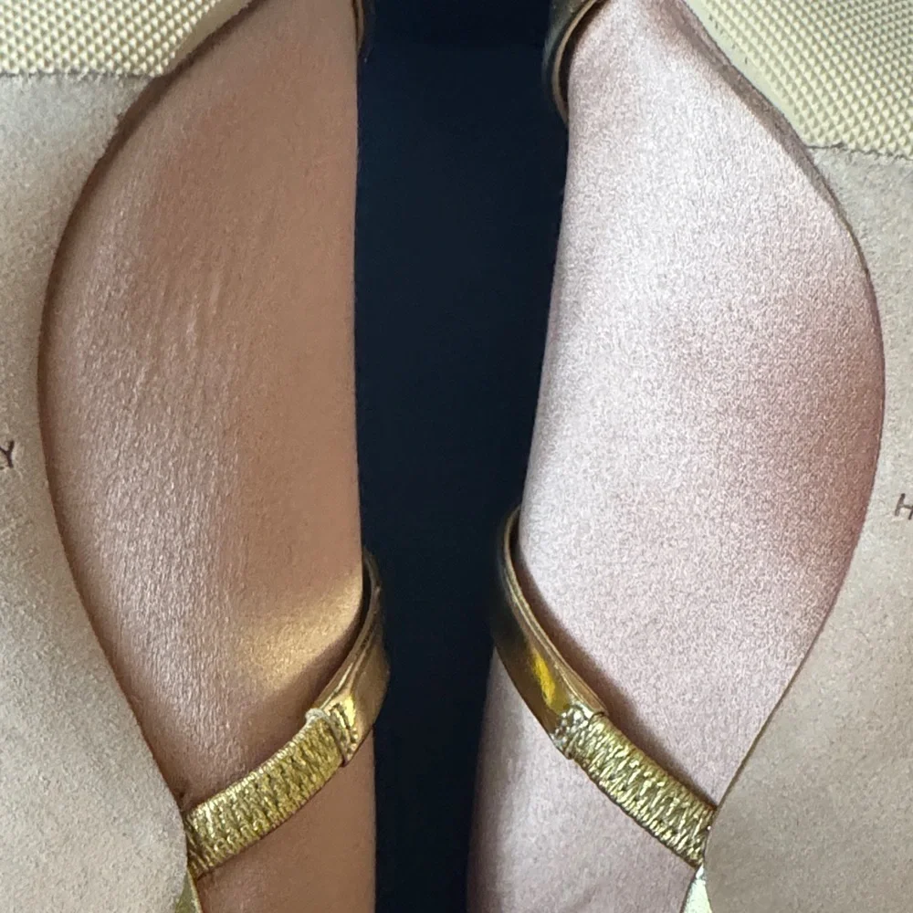 Authentic Used Malone Souliers Pink Blush and Gold Women's 70MM Heels Size 37 - Picture 14 of 16